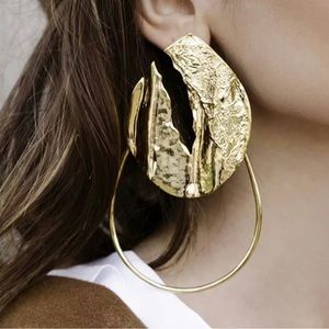 Zara gold earrings